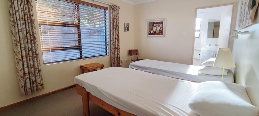 4 Bedroom Property for Sale in Franskraal Western Cape